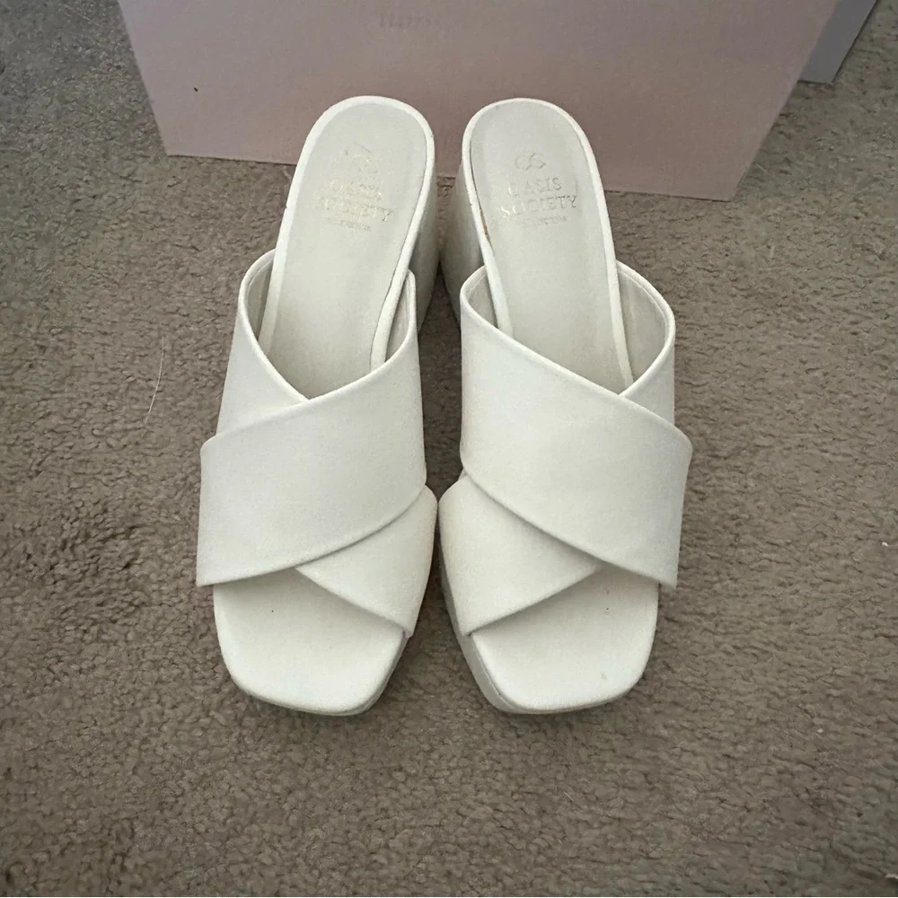 Carmen Platform Heel